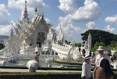 White Temple: Chiang Rai