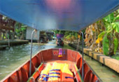 Damnoen Saduak Floating Market