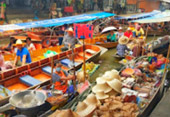 Damnoen Saduak Floating Market