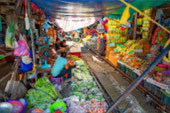 Maeklong Railway Market