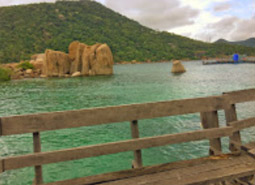 Discovery of Nang Yuan Island